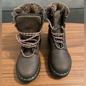 NWT Doc Martens Brown Fur-Lined Lace-Up Boots